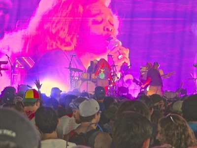 sza performing at the panorama music festival randalls island nyc